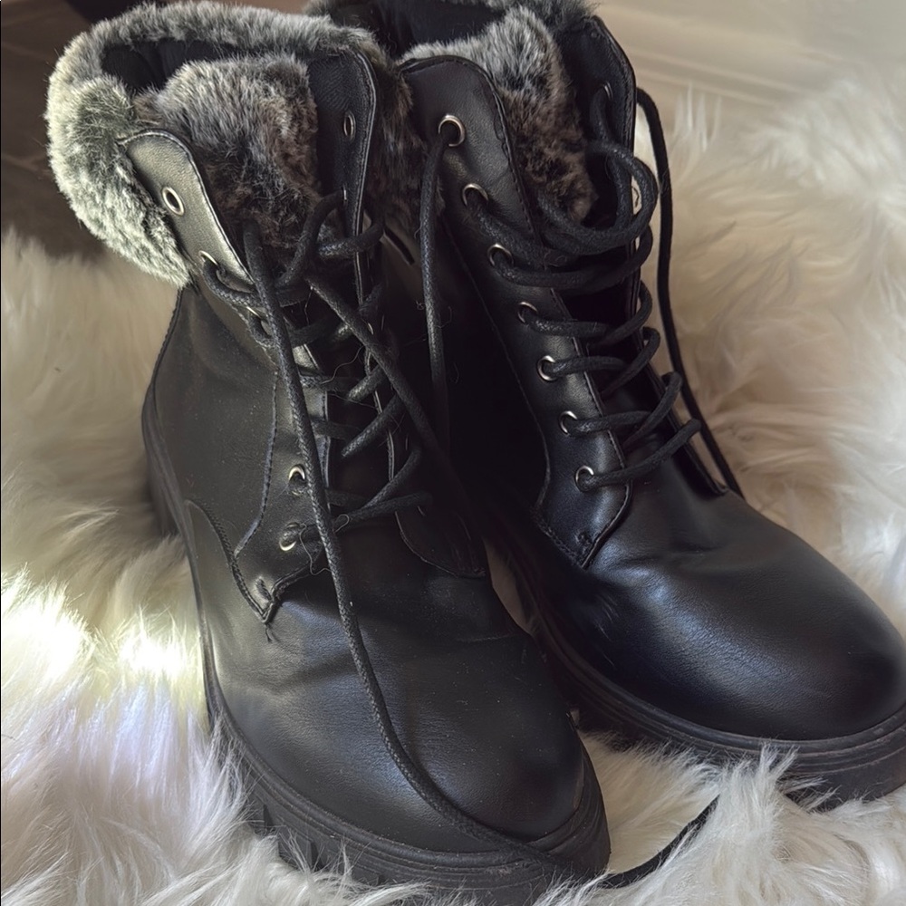 Wanted Black Combat Moto Boots with Fur Trim